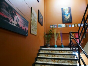 all in 1 guesthouse chiang mai