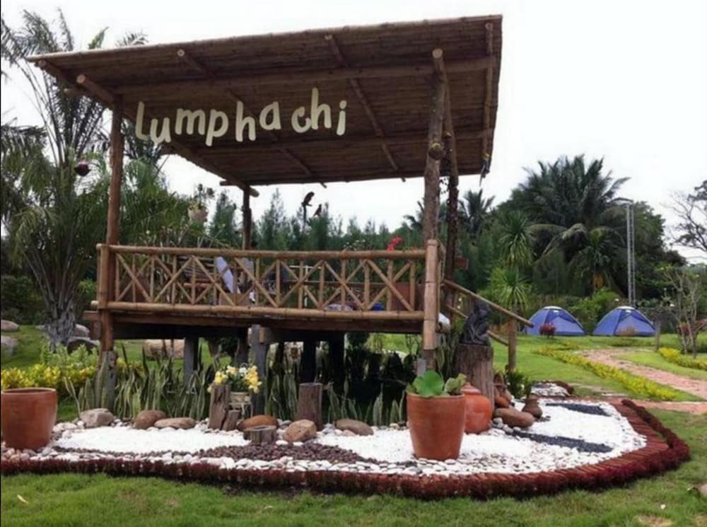 lumphachi lakehill resort