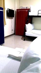 gaeas apartments hostel