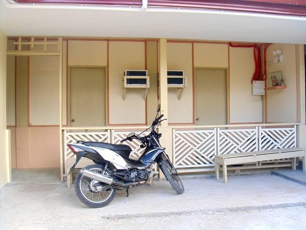 gaeas apartments hostel