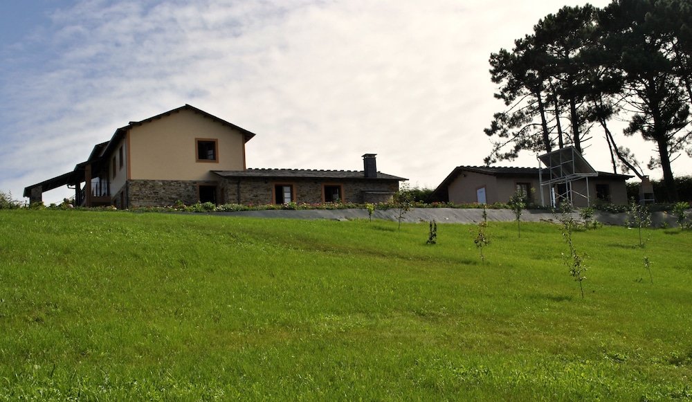 apartamentos navalin