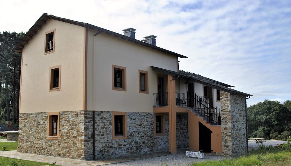 apartamentos navalin