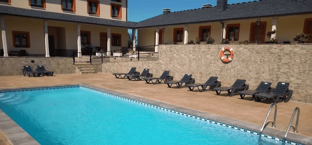 apartamentos navalin