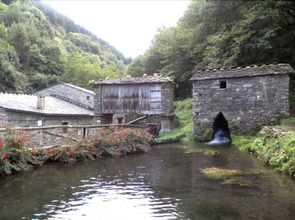 apartamentos navalin