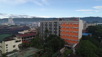 cebu uncle toms cabin hotel powered by cocotel