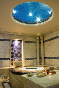 thousand nights hotel amman