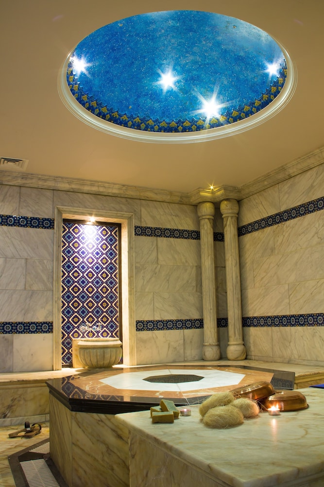thousand nights hotel amman