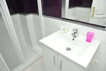 Home Granada Trinidad,Granada>>Carchuna,3 star