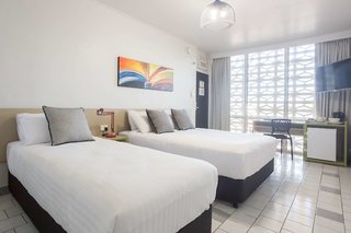 Nightcap At Emerald Star Hotel,Queensland>>Emerald,4 star