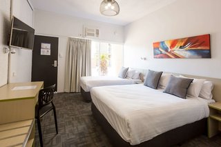 Nightcap At Emerald Star Hotel,Queensland>>Emerald,4 star