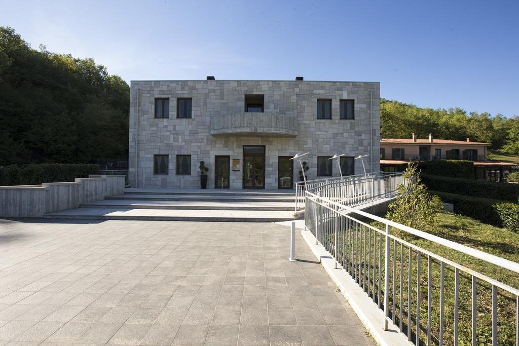 sotto il cielo hotel