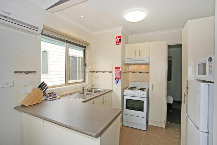 warrnambool holiday village