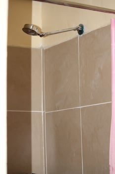 pacific paradise motel