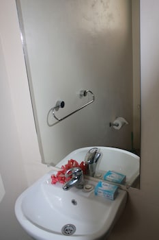 pacific paradise motel