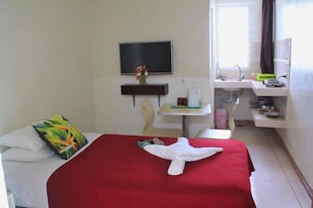 pacific paradise motel