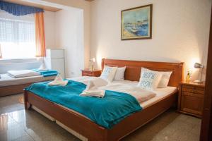 Hotel Atlantis,Landstuhl>>Kaiserslautern,3 star