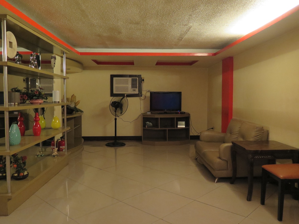 iloilo budget inn valeria