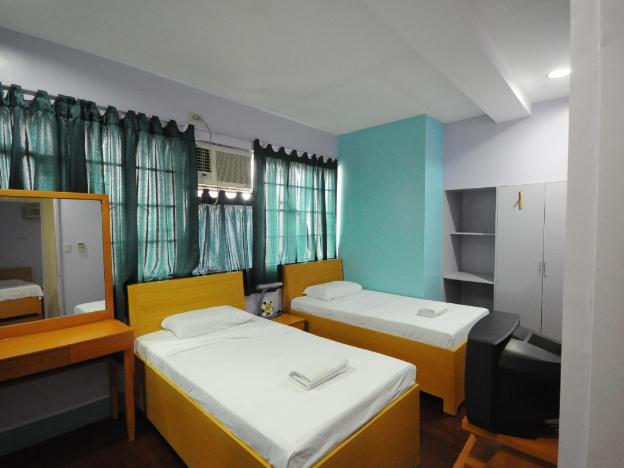 marbella leisure hostel