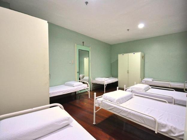marbella leisure hostel