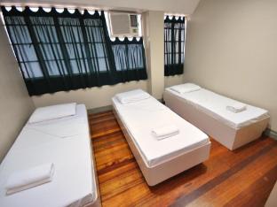 marbella leisure hostel