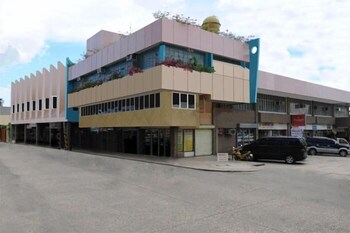 marbella leisure hostel