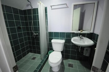 marbella leisure hostel