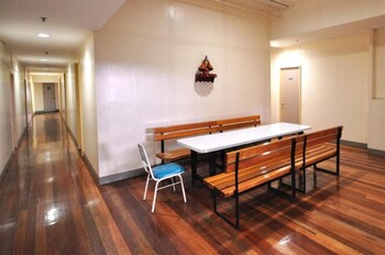 marbella leisure hostel