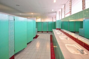 marbella leisure hostel