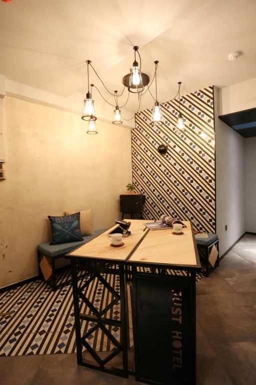 just hotel jordan