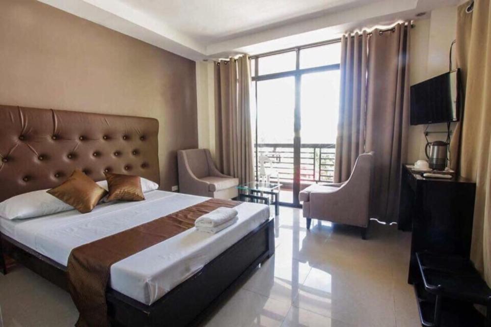 adelaida pensionne hotel