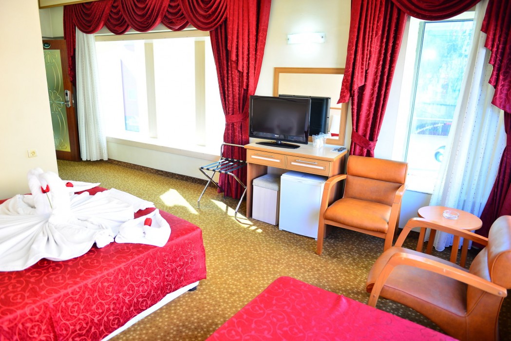 kivrak hotel antalya
