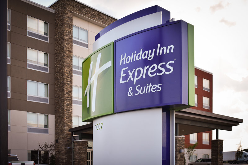 Holiday Inn Express And Suites West Memphis, An Ihg Hotel