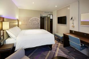 premier inn frankfurt messe