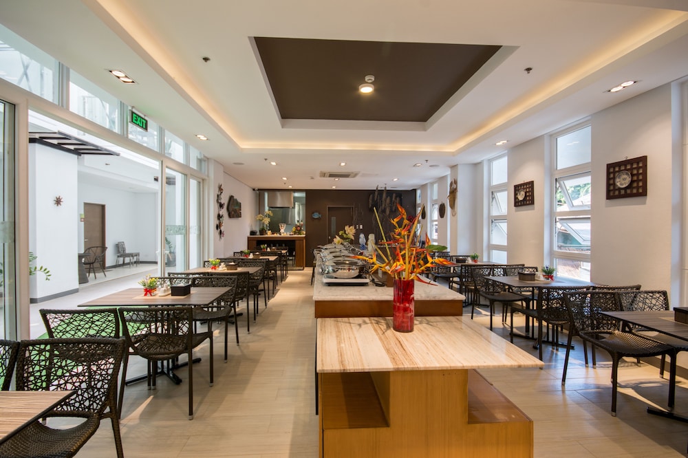 boracay haven suites