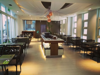 boracay haven suites