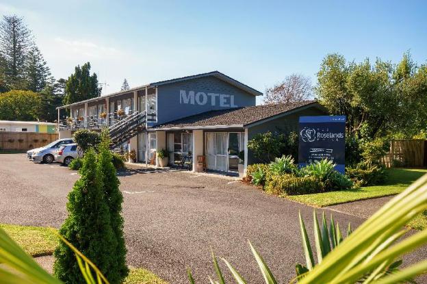 roselands motel
