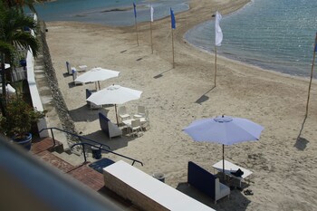 Vitalis White Sands,Burgos>>Bantay,3 star