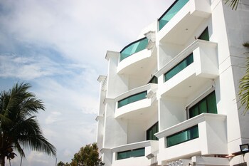 vitalis white sands