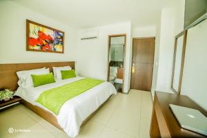 Hotel Titanium Plaza,Bucaramanga>>Barrancabermeja,4 star
