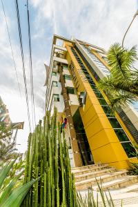 Hotel Titanium Plaza,Bucaramanga>>Barrancabermeja,4 star