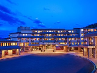 viewline resort snowmass autograph collection