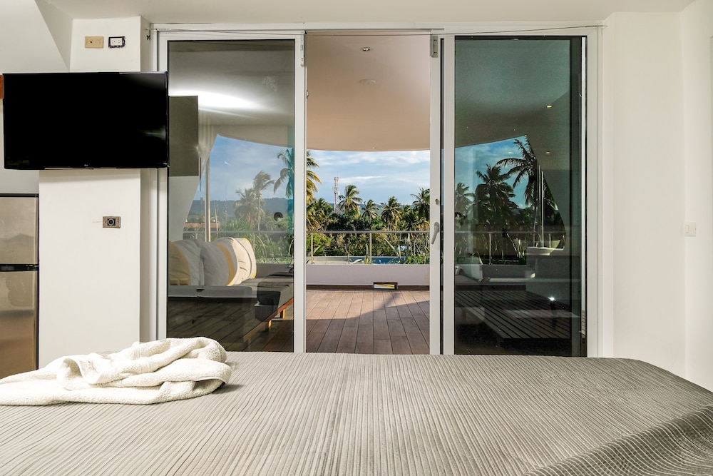 puerto plaza las terrenas