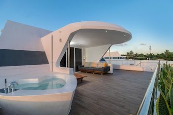 puerto plaza las terrenas