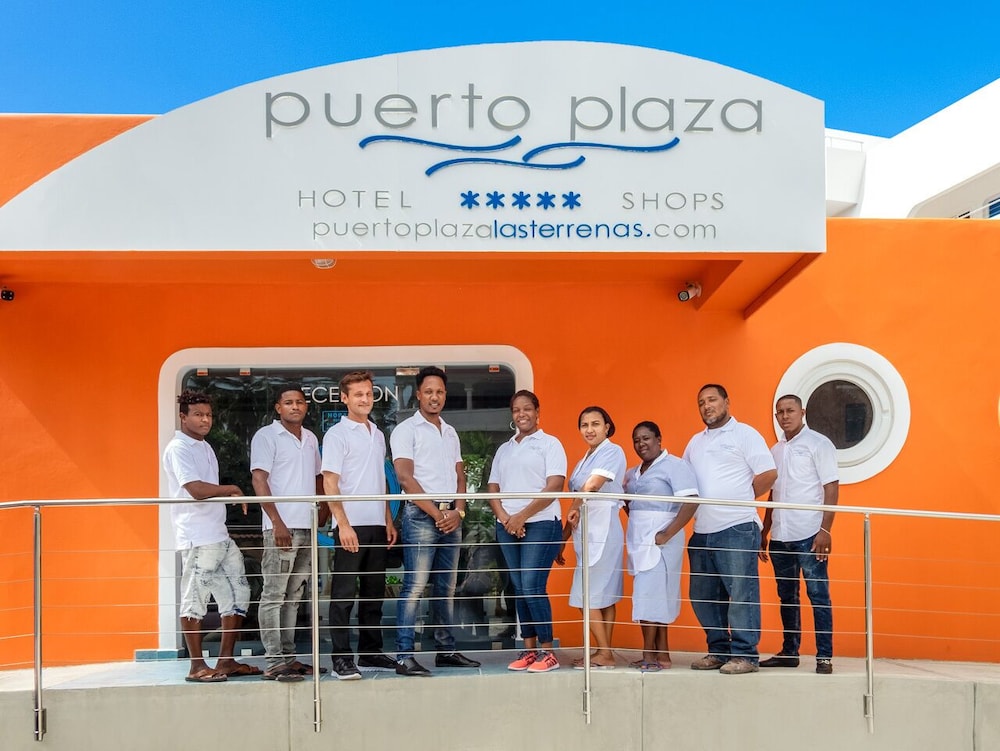 puerto plaza las terrenas