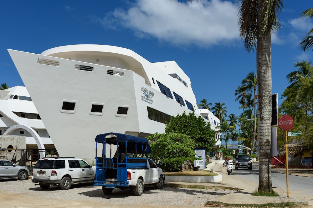 puerto plaza las terrenas