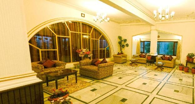 royal jardin whistling pines resort