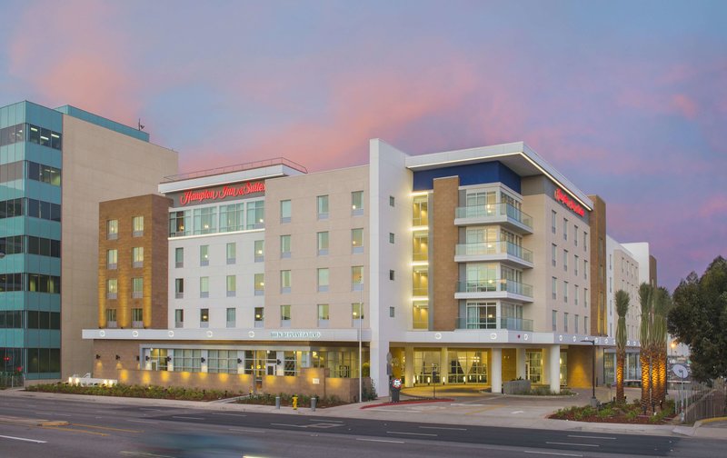 Hampton Inn & Suites Lax El Segundo