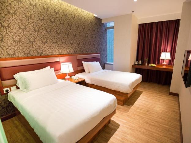 metro winner hotel
