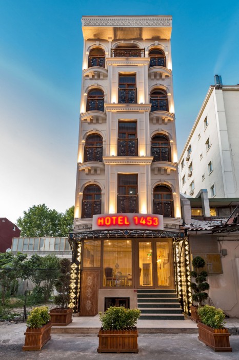 hotel 1453