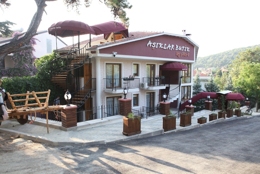 asiklar hotel by sukru
